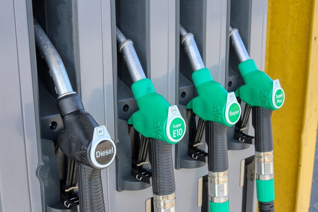 se consume menos diésel y gasolina